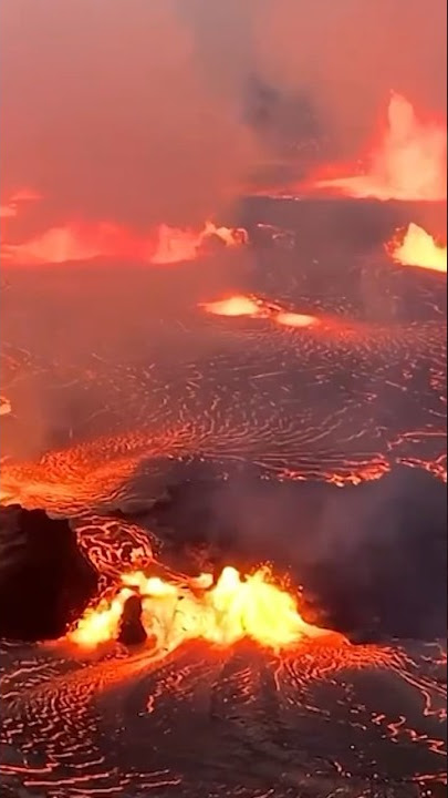 Lava spews from Hawaii's Kilauea volcano