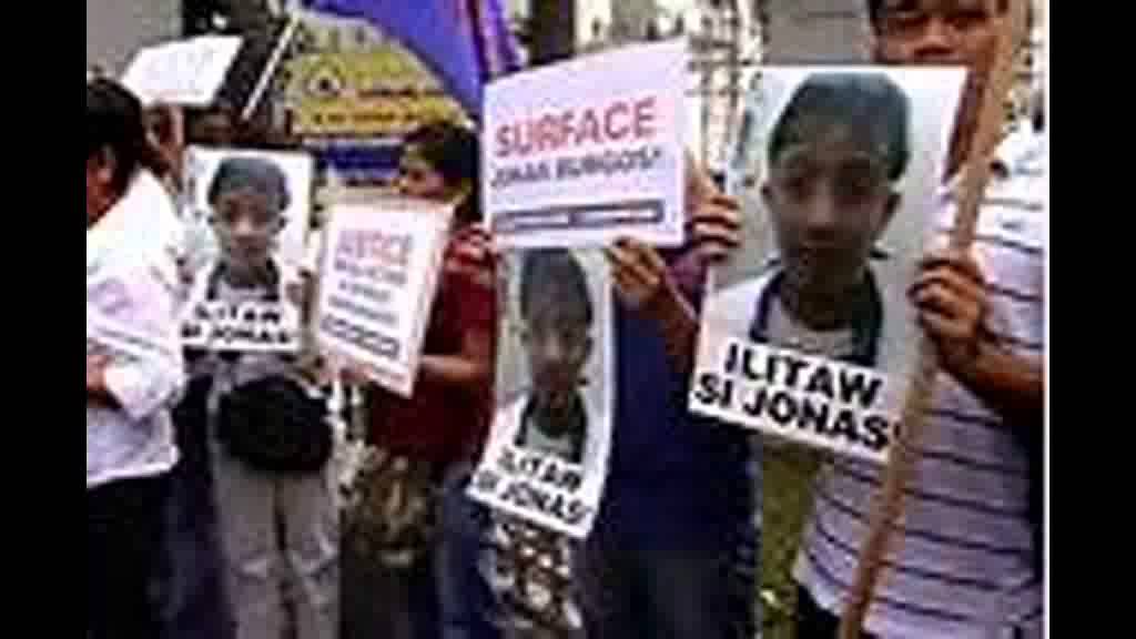 AWIT NG NAGHAHANAP ( AWIT PARA KAY JONAS JOSEPH BURGOS)