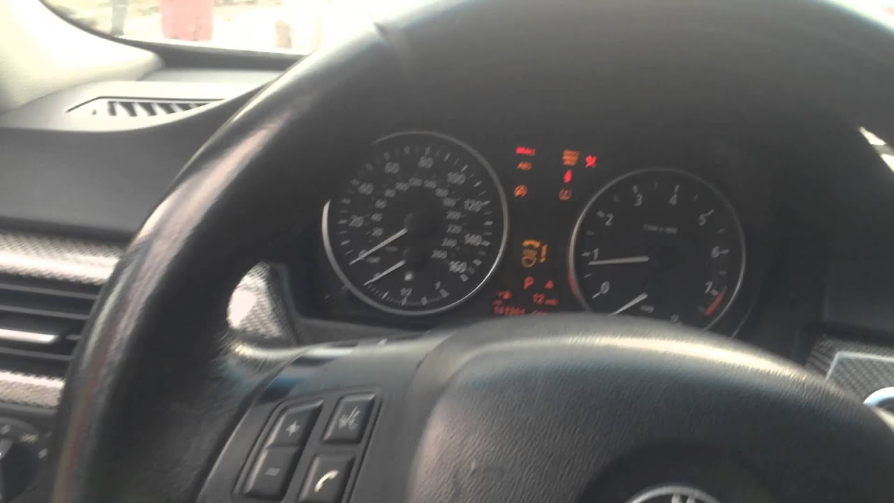 StartUp, Interior check of a 2006 BMW E90 330i - YouTube