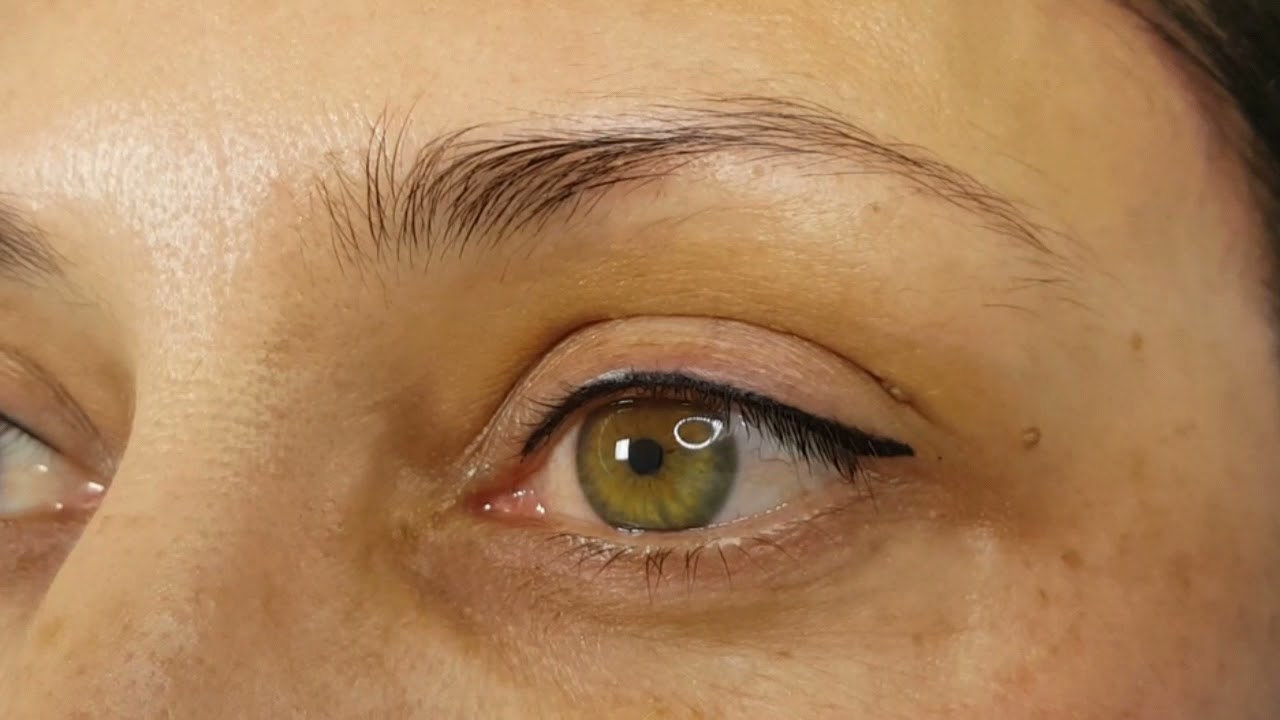 Classic Eyeliner Colour Boost Permanent Makeup by El Truchan @ Perfect Definition