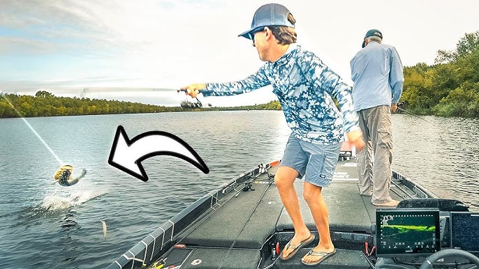 I Hooked My BIGGEST Fish EVER With My Dad! - YouTube