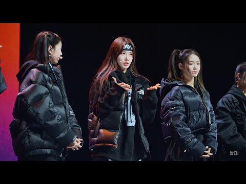 [4K] 230213 트리플에스(tripleS) 멤버들, 팬들에게 하고 싶은 말 포커스  직캠 Pre-Con [ASSEMBLE] - 'Rising' #트리플에스 #tripleS