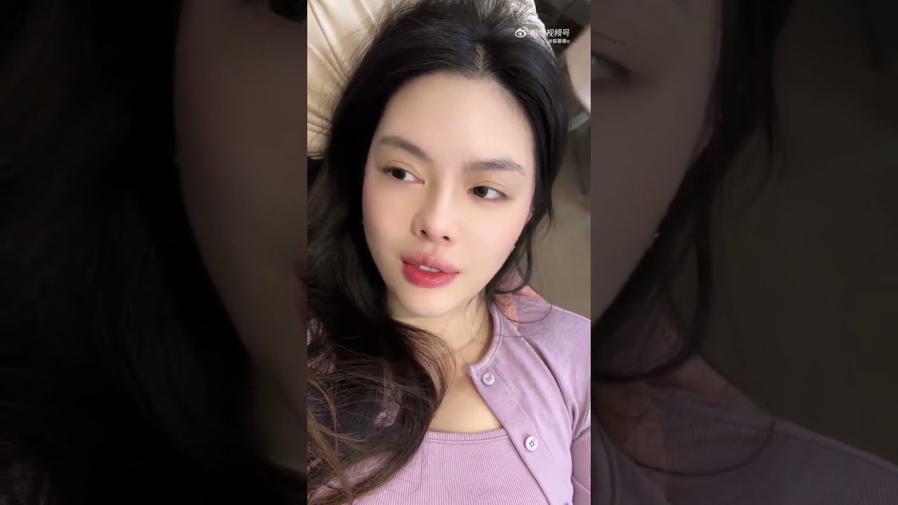 What's the difference between 'perverted' and 'having a heavy taste'?