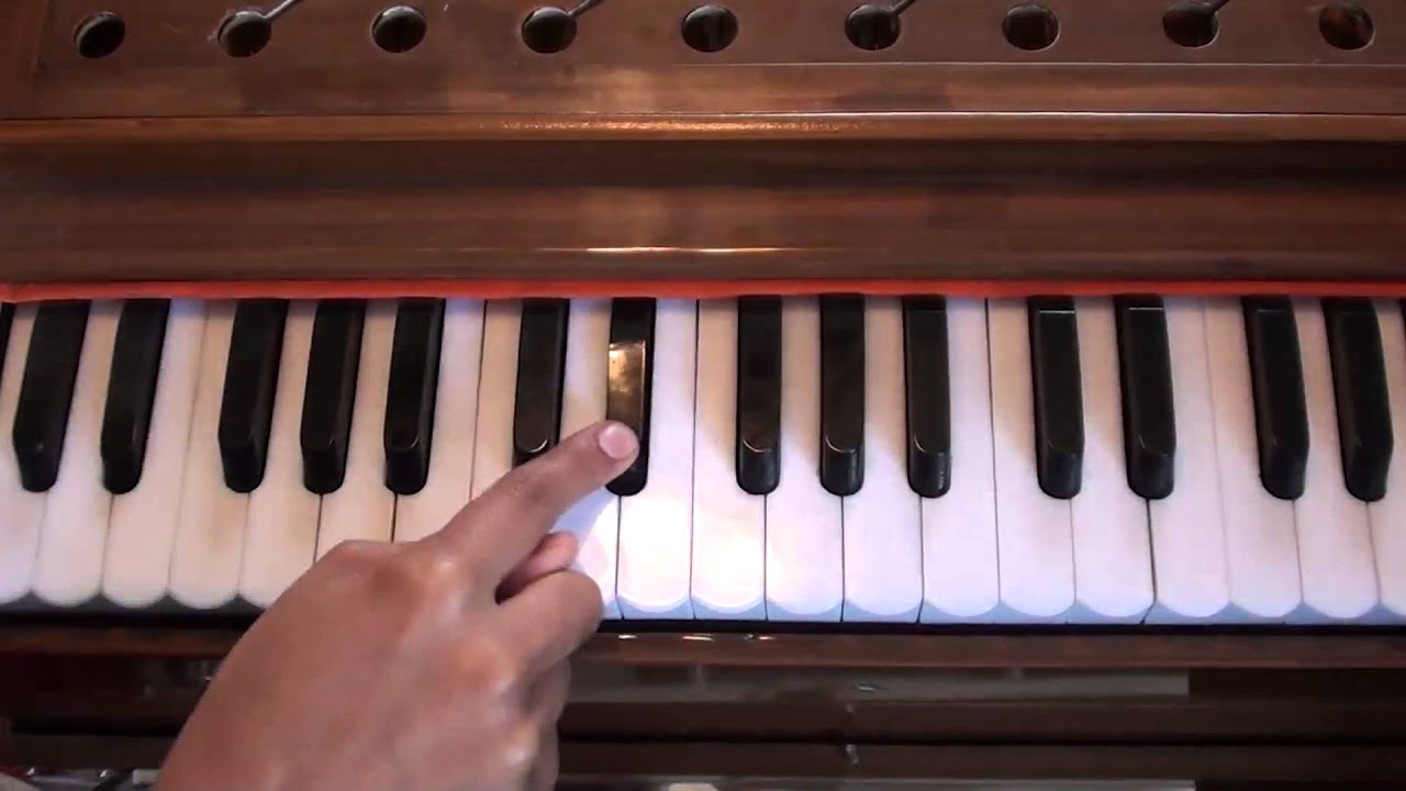 Bibi Harroop Kaur-Paae Pareh Sathiguroo Kai Jin Bharam Bidhaariaa