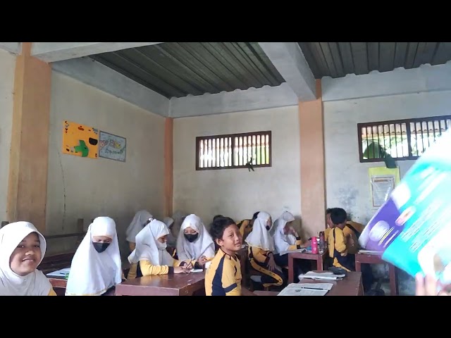 Suasana kelas 5C 💕 class=