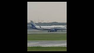IndiGo Airlines Dari MUMBAI | AIRBUS A320 | Mendarat Cuaca Mendung di Bandara SOETTA