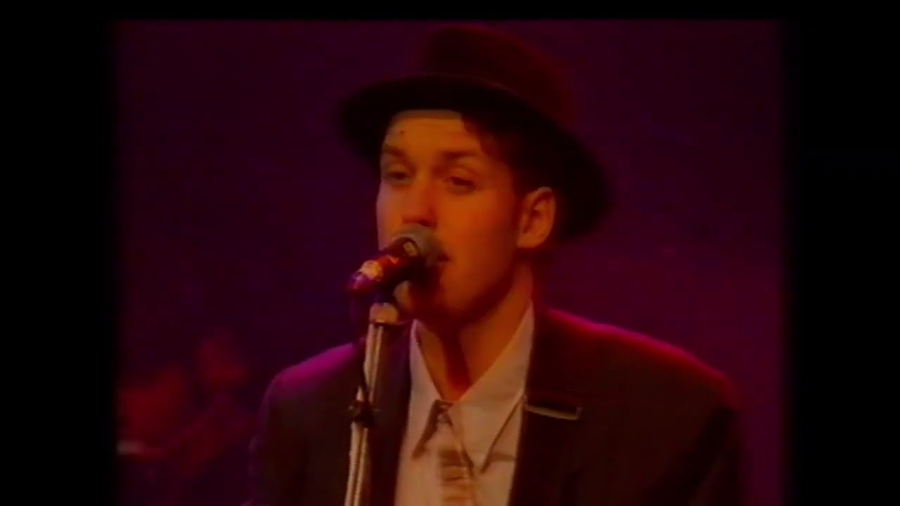 Martin Stephenson & Daintees - Heart Of The City (Live) 1990