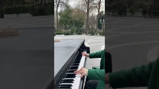 Yarım kalan sigara- No.1 (piano short) Resimi