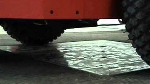 KMR 2006 Robot Charging