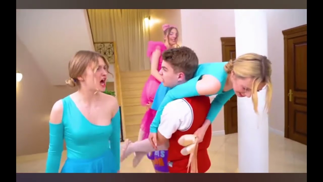 украинские сериалы уносят своих девушек на плечах