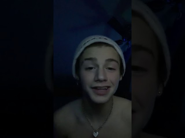 Payton Moormeier (@paytonmoormeier) archived Instagram live stream from April 1, 2020