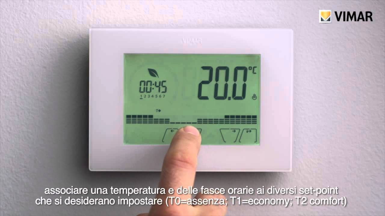 Gestione clima attraverso il cronotermostato touch screen Wi-Fi da parete  02911 by Vimar 