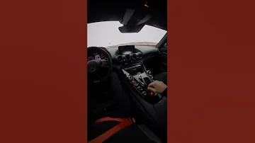 ميرسيديس عندما تنطلق ترى باقي السيارات كانها واقفة في مكانها Shorts المغرب Mercedes 