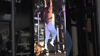 22 Gym Girls Get Their S Snapped With A Rubber Band