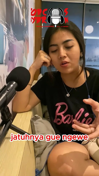 Angellina Pinky Soal Model yang Live Sambil Begituan