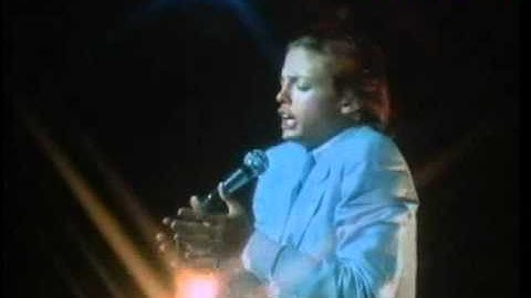 Luis Miguel - Este amor.