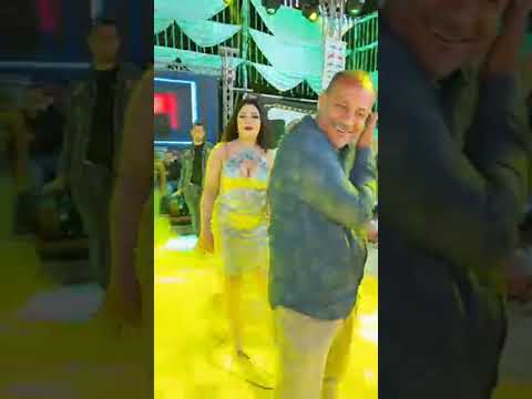 لايف ساخن للراقصة وعد القلوب من الفرح وجننت كل الفرح