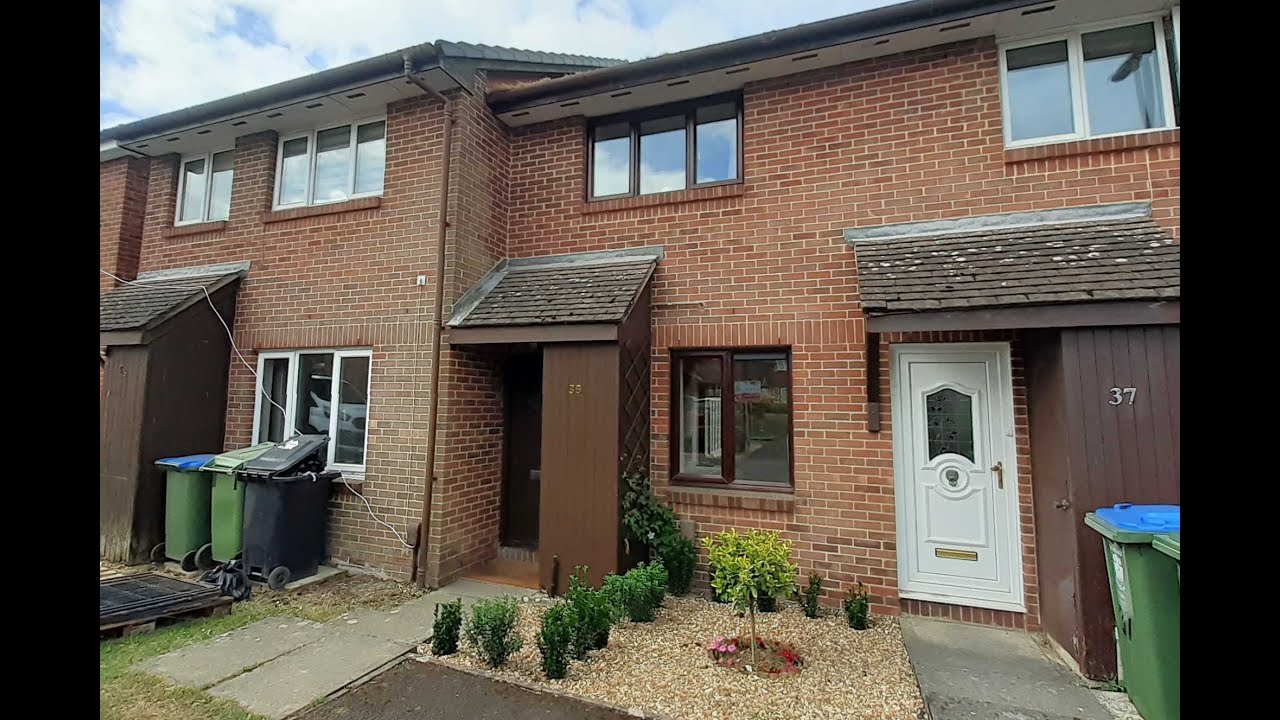 36 Woodrush Crescent