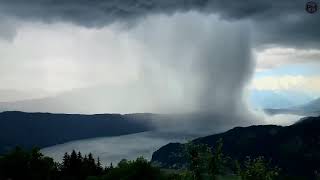Celebrity This is what cloud bursting looks like, that just happened in #Islamabad E-11 today Profile