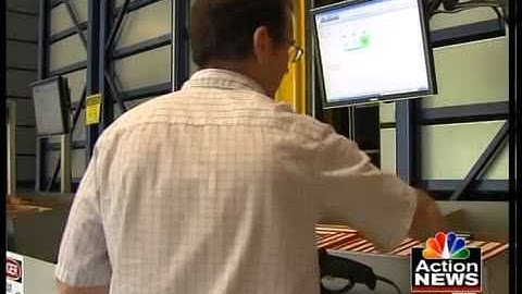 R2D2 working in the UMKC library?