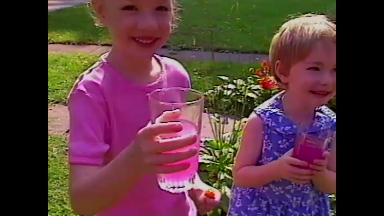 COMMUNITY IN BLOOM 2000 4K