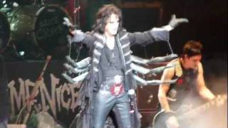 Alice Cooper - The Black Widow - Live 2011 Birmingham NIA