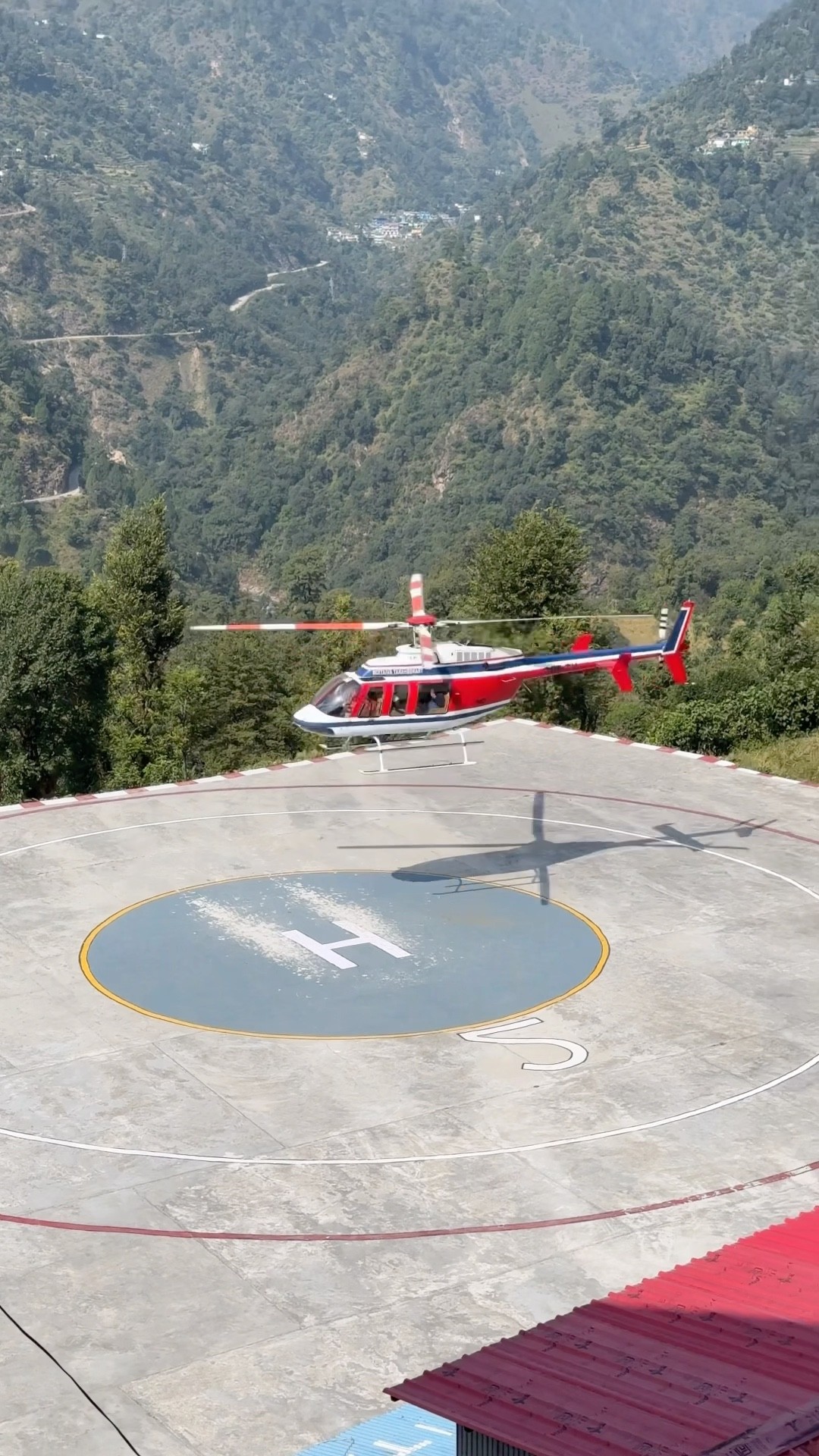 Vivaan ke papa gaye helicopter mein ❤️ #seemavinaylamba #seevila