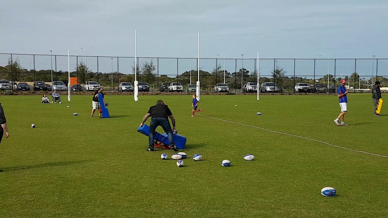Lachie year 1 Auskick drill YouTube