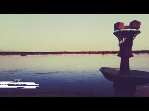 حماقي حياتي وهو مش فيها