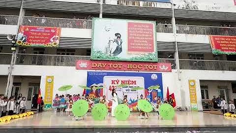 Tiết mục văn nghệ khối 2 - trường TH Nguyễn Quý Đức mừng ngày Nhà giáo Việt Nam 20/11