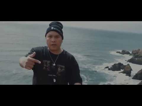 Estranghero - It's Ok (Official Music Video)