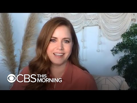 Amy Adams addresses criticism of her new film "Hillbilly Elegy'