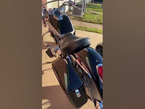 2004 Honda Shadow Aero 750 exhaust - YouTube
