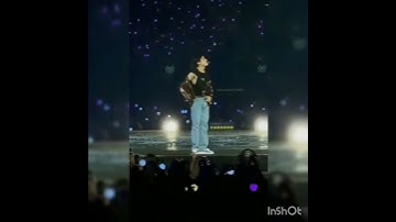 someone made taehyung angry(smoking sign🚭)#btsconcert  v smoking very dangerous🔥🔥🔥