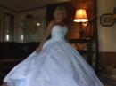 Pettilady in light blue hoopskirt