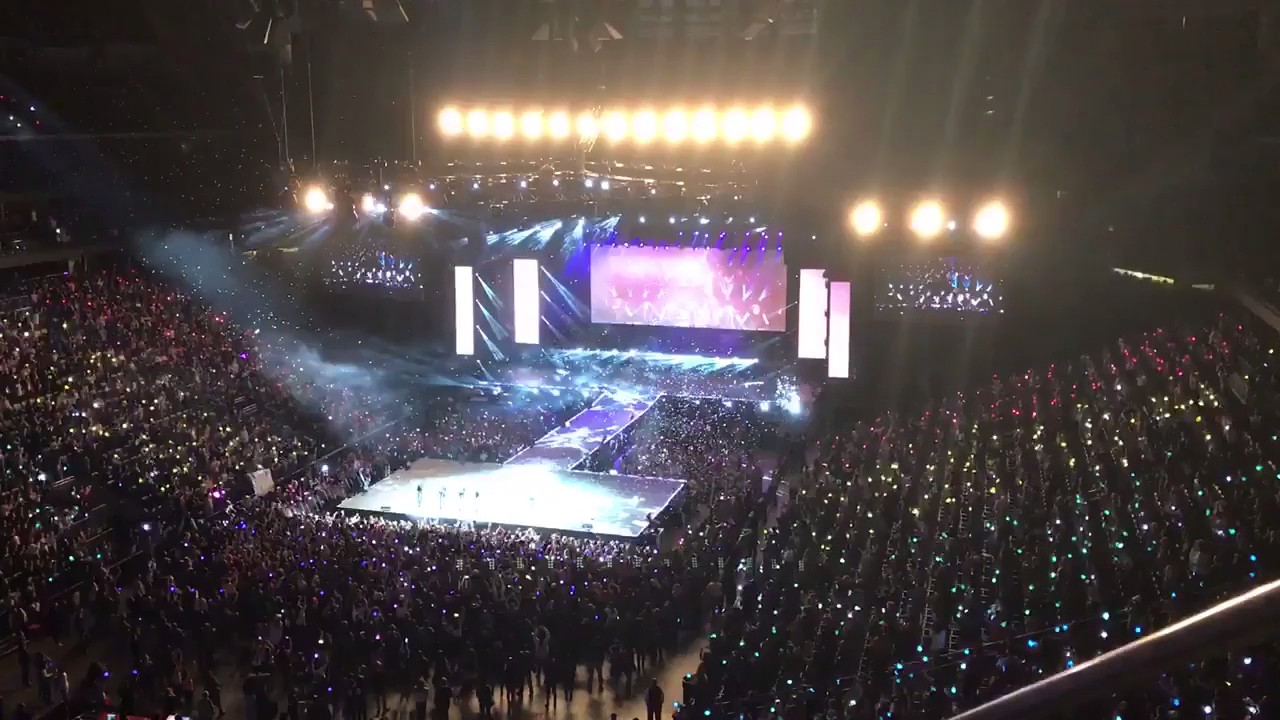 BTS CONCERT ENDING IN NEWARK USA YouTube