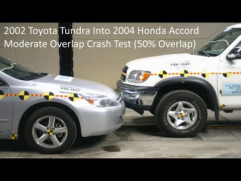 2002 Toyota Tundra Into 2004 Honda Accord Moderate Overlap Frontal Crash Test (50% Overlap)