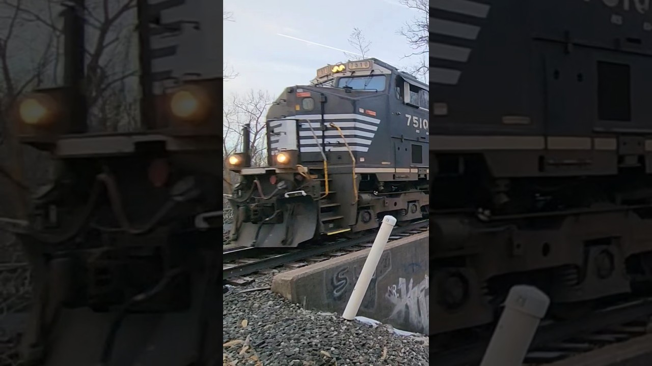 NS Train 14M led by ES44DC 7510 with no nose logo across old bridge! (whole train) 122425 