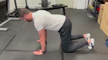 How to Perform Cervical Retraction in the Quadruped Position [Decrease Neck Pain]