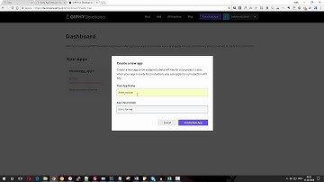 Socialy Pro - Giphy Integration