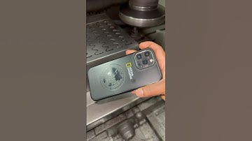 Milling machine and apple iPhone #milling #millingmachines #millingmachine #cncmilling #cnc #lathe