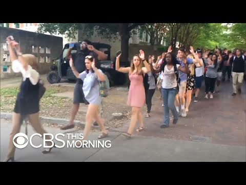 Video: Riprese All'Università Della Carolina Del Nord A Charlotte Leaves 2 Dead E 4 Ferito