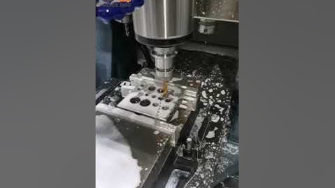 ALDT540 Drilling and tapping machine center