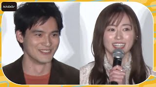 福原遥＆水上恒司「だだ漏れ」自身の“愛情表現”を明かす　伊藤健太郎、出口夏希と映画「あの花が咲く丘で、君とまた出会えたら。」大ヒット御礼舞台あいさつに登場