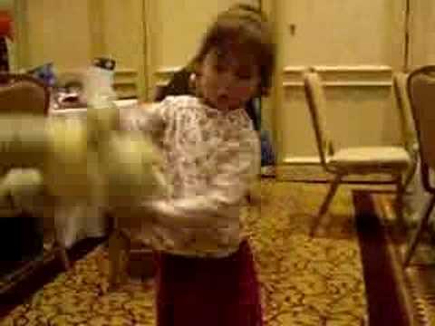 Bailando con su rana