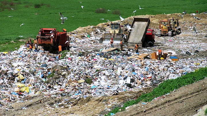 15 Tempat Pembuangan Sampah TERBESAR di Bumi