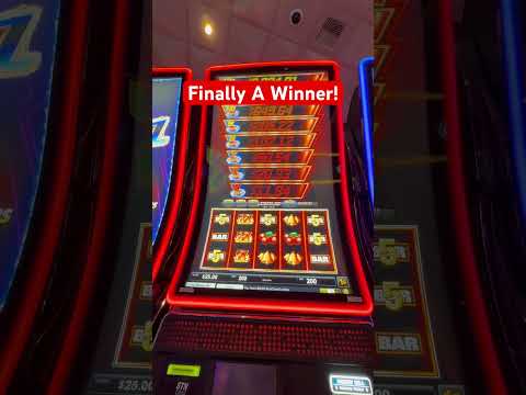 Huge Win on Penny Slots! #casinolife