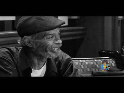 Gil Scott-Heron: Definition of a Poet