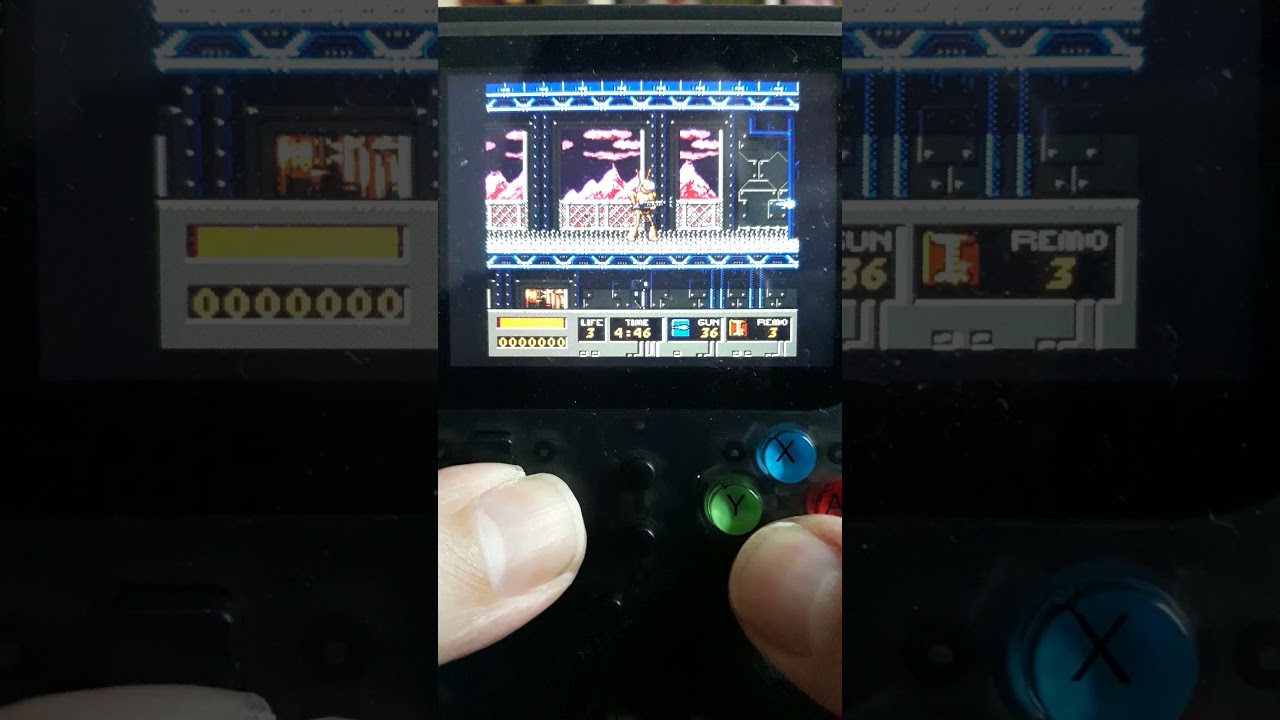 Recensione Console portatile Videogioco Retro Game 300 - B.O.B.