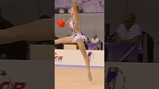 Jasmine Kerber - USA rhythmic gymnastic - ginástica гимнастический gimnastică व्यायाम 体操 체조